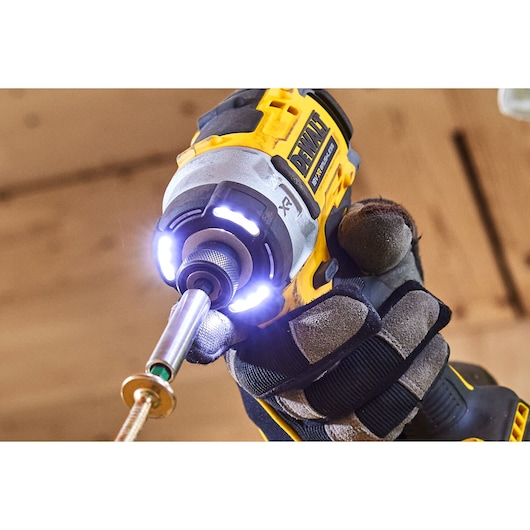DEWALT tool in use; DCZ507T2-XE, DCZ407P1T1-XE, DCZ607X2-XE, DCZ503X2-XE, DCF860N SKUs. Photography category.