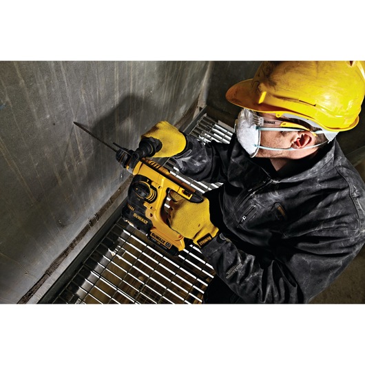 18V XR Li-Ion højtydende SDS-Plus borehammer med 3 funktioner, løs enhed i TSTAK