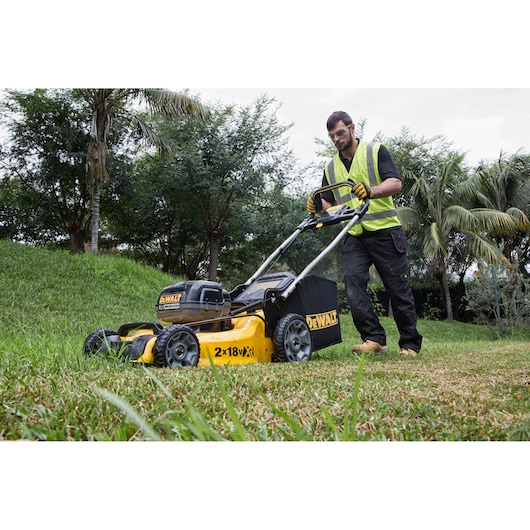 2x18V XR plæneklipper, løs enhed