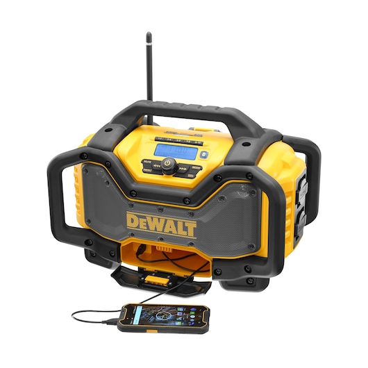 RADIO MED BLUETOOTH OG OPLADER