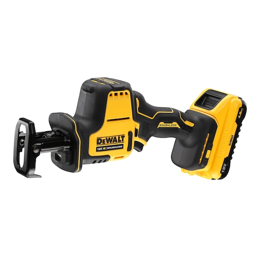 18V XR Kulløs kompakt Bajonetsav, 2x4.0Ah batterier, TSTAK, lader