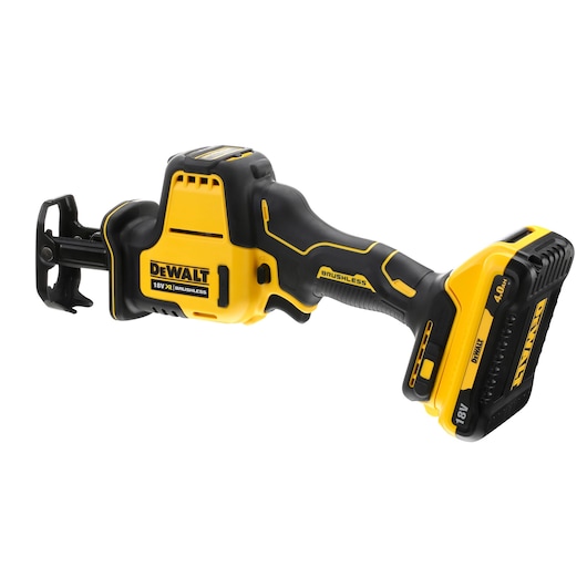 18V XR Kulløs kompakt Bajonetsav, 2x4.0Ah batterier, TSTAK, lader